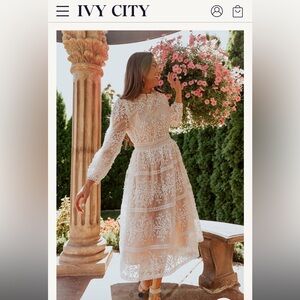 Ivy City Co Sicily White Floral Lace Dress